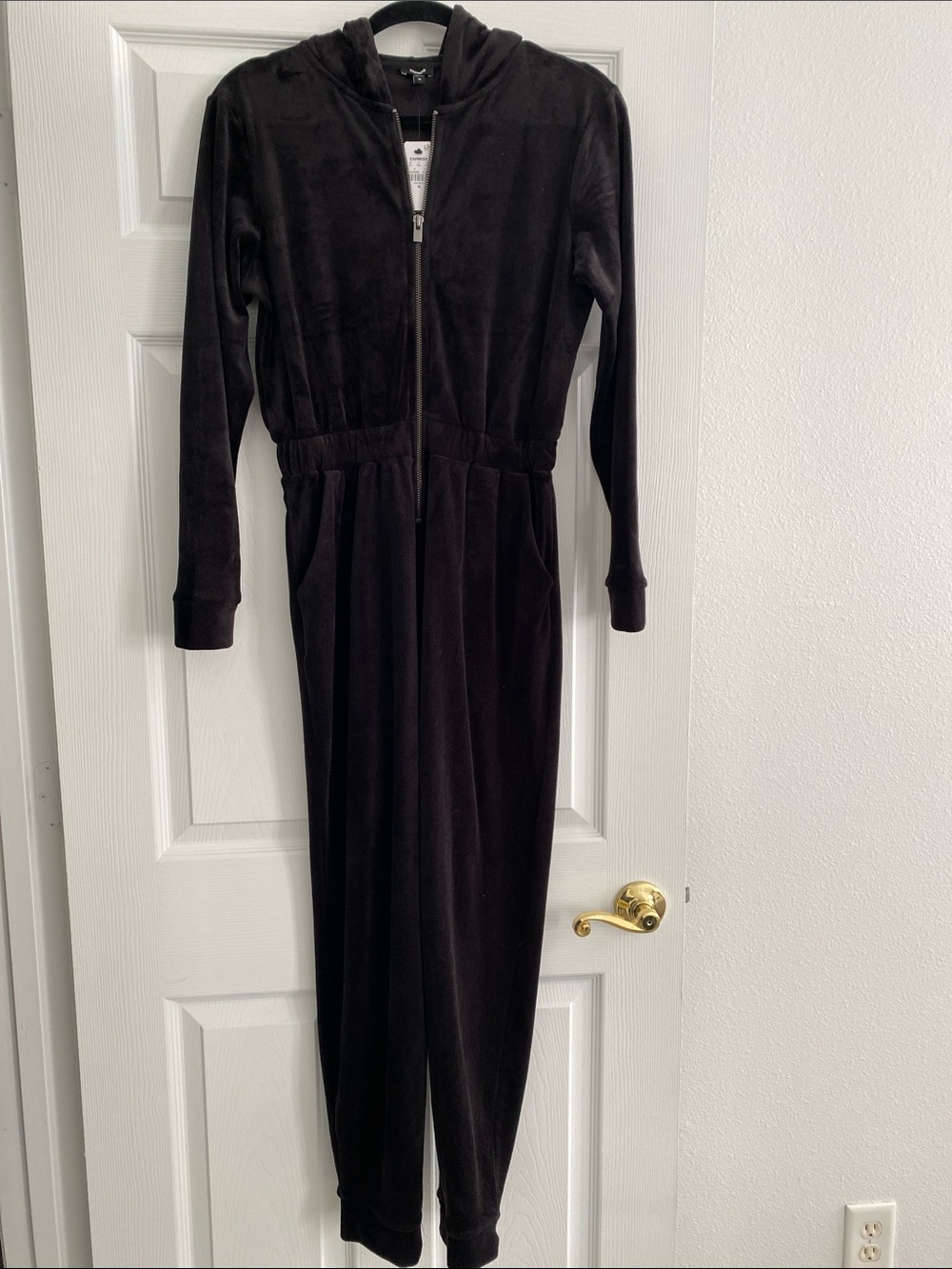 Express Women's Black Velour Hooded Jumpsuit Size XS NWT